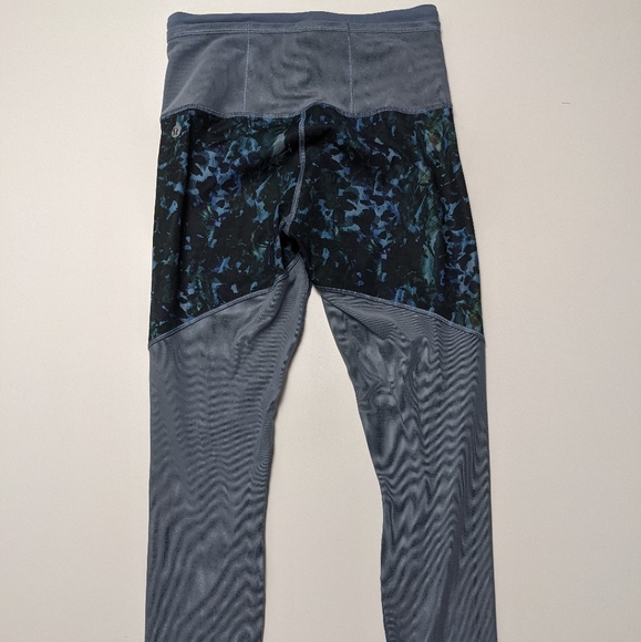 Lululemon Running In The City 7/8 Leggings Tights - Picture 4 of 10